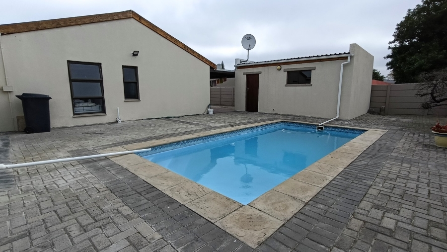 3 Bedroom Property for Sale in Highbury Western Cape